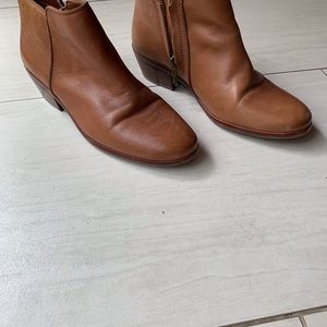 Sam Edelman camel Chelsea booties